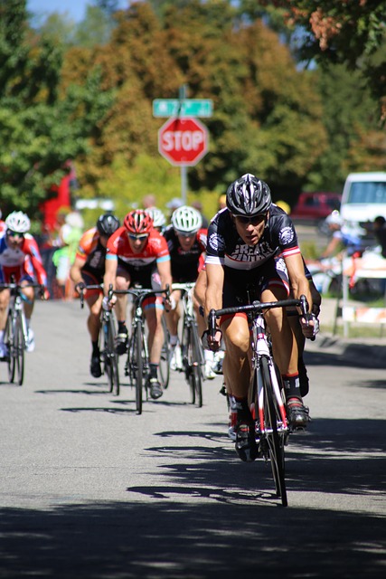 持一定的距 持一定的距